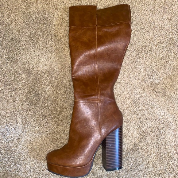 Call if Spring Leather Boots - Picture 1 of 5